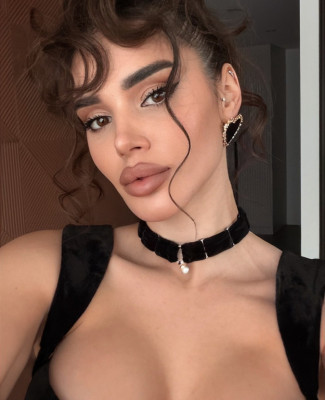 Velvet Noir